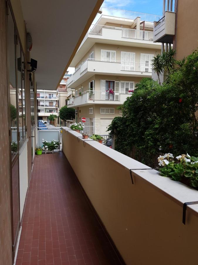 La Casa Al Mare Apartman Pescara Kültér fotó